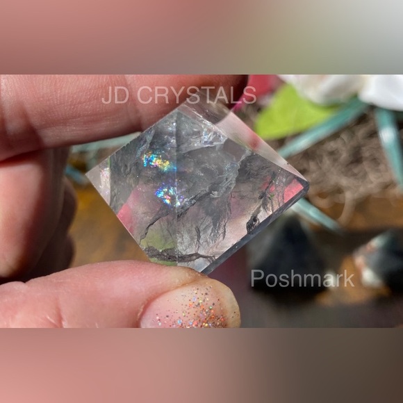 Crystal Pyramids - Picture 8 of 12